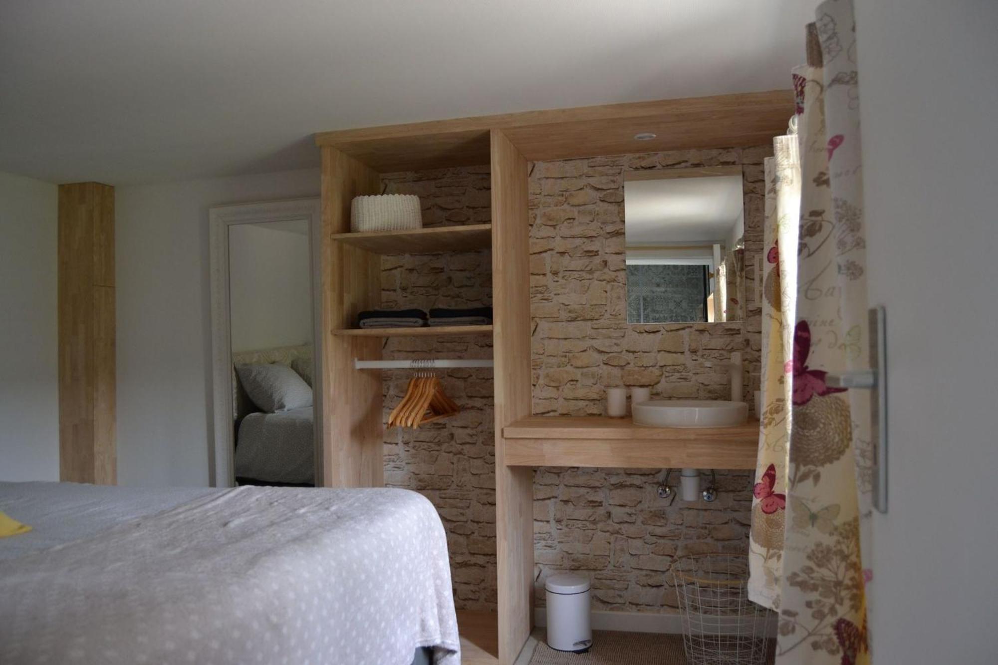 Le Petit Papillon Villa Дюрби Екстериор снимка